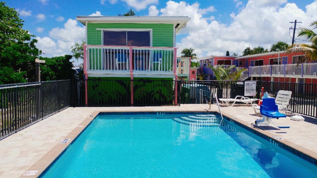 The Beacon Villa Fort Myers Beach Exterior photo