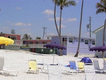 The Beacon Villa Fort Myers Beach Exterior photo