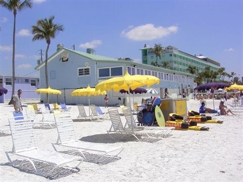 The Beacon Villa Fort Myers Beach Exterior photo