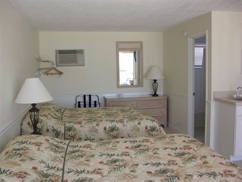 The Beacon Villa Fort Myers Beach Exterior photo